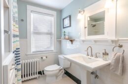 Consejos para ampliar el espacio en baño pequeño